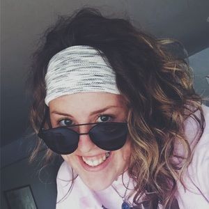 Meet your Posher, Erin